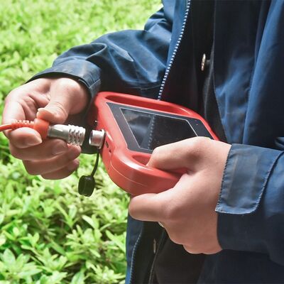 Équipement de prospection géophysique série PQWT-TCM avec recherche longue portée et mode cartographie automatique Détecteur d'eau souterraine alimenté par batterie au lithium rechargeable