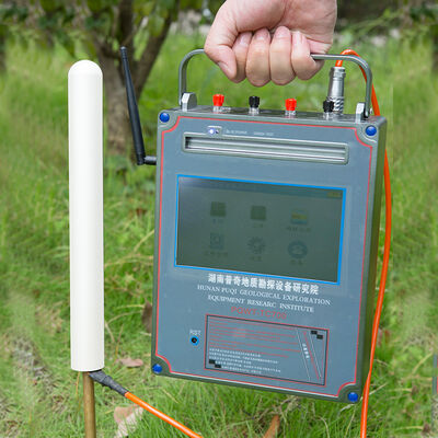 PQWT-TC700 Équipement géologique portable multifonctionnel Détecteur d'eau de puits profonds Détecteur souterrain 600M
